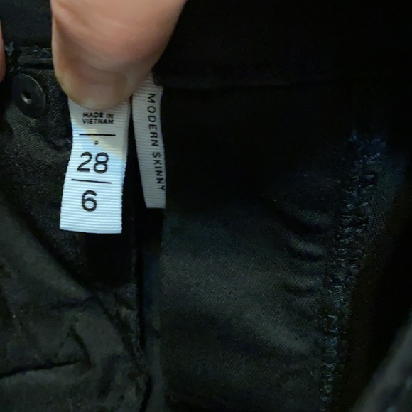 Black modern skinny size 6 jeans never worn - Picture 3 of 3